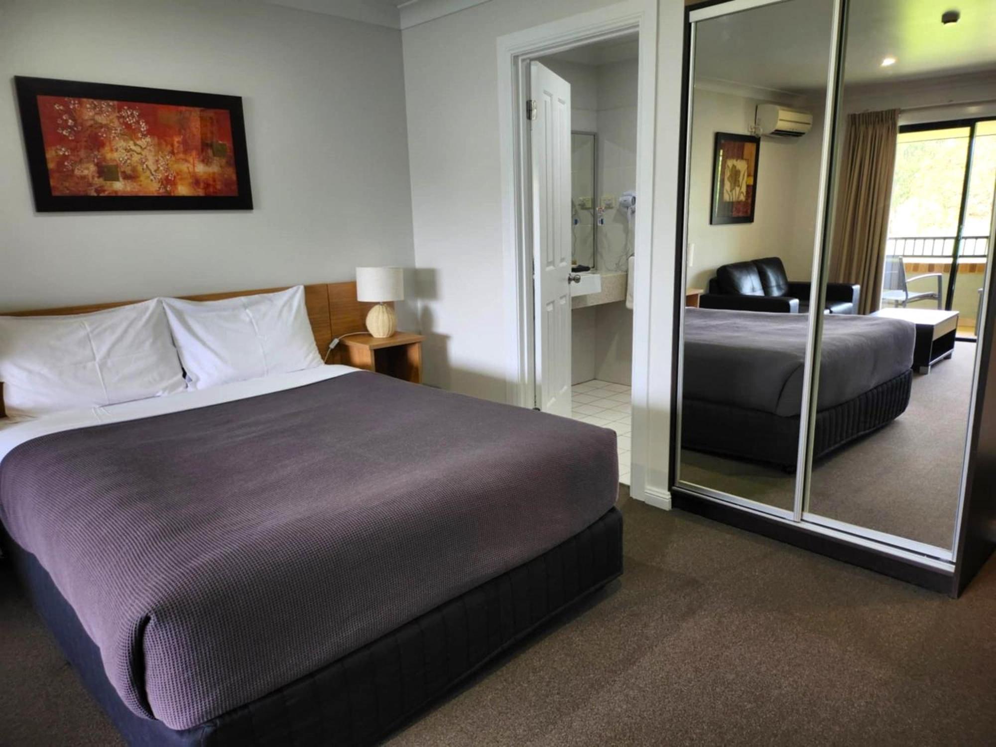 Cootamundra Heritage Motel&Apartments Buitenkant foto